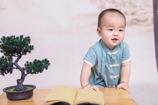 广州包生男孩的试管医院祝宝宝健康茁壮成长